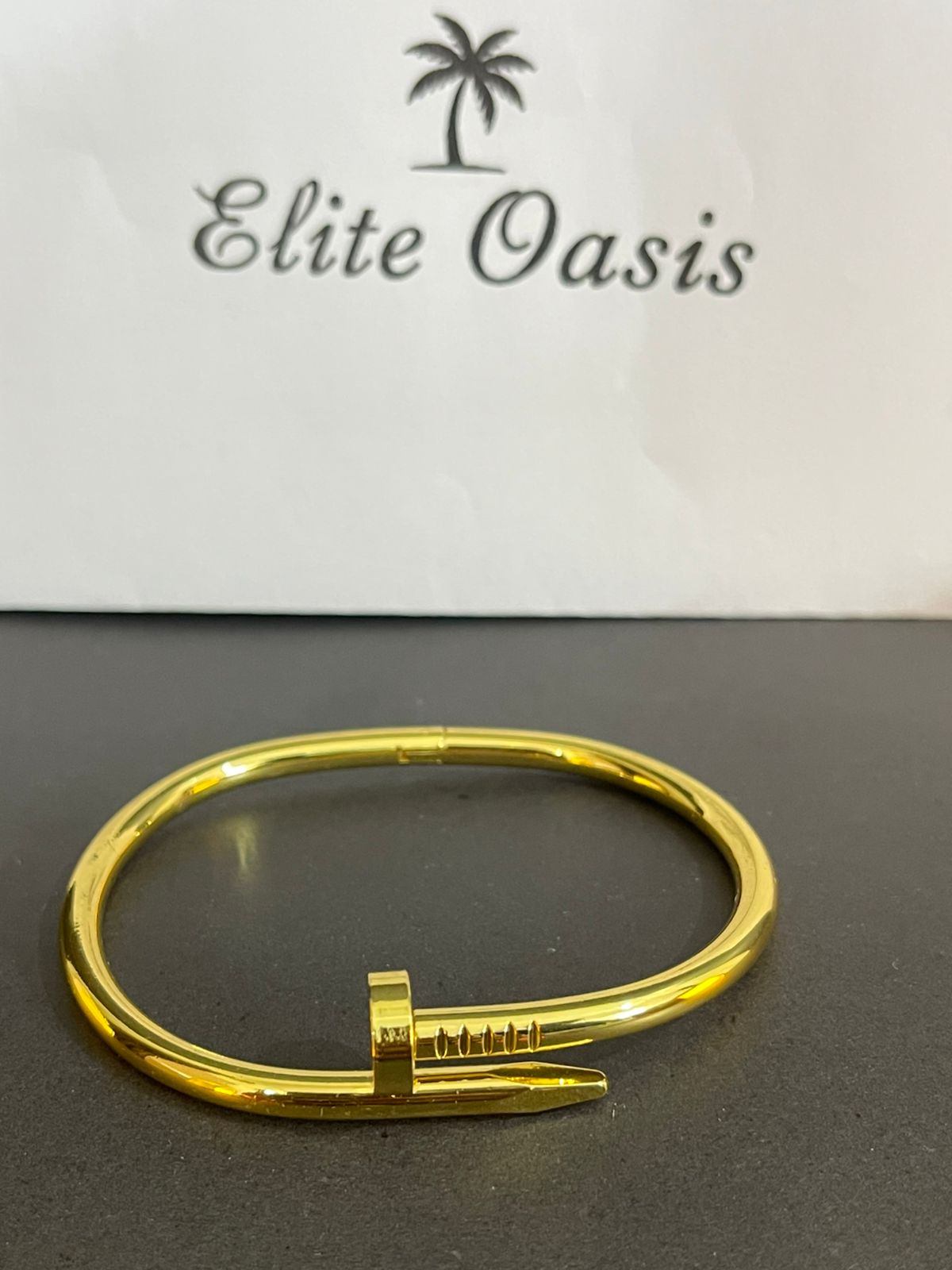 Luxe Nail Crystal Bangle – Stainless Steel