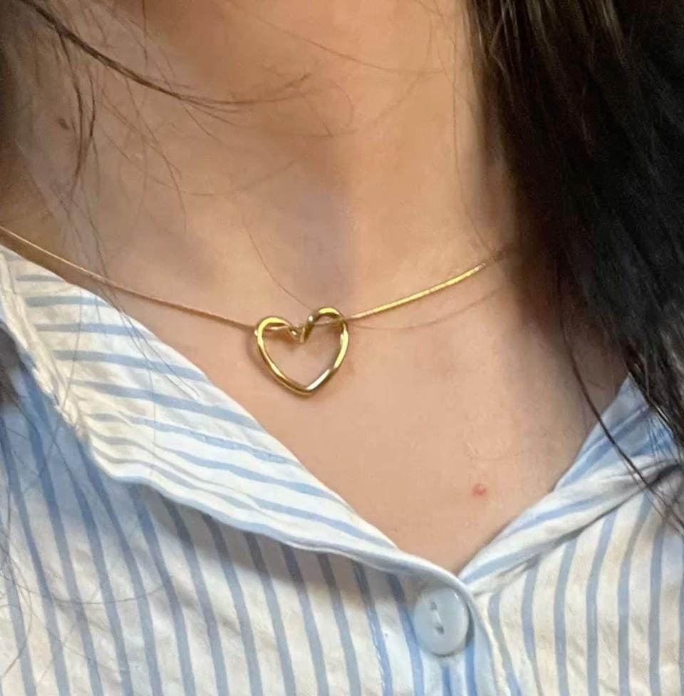 Elite Oasis “Golden Aura Heart” Necklace
