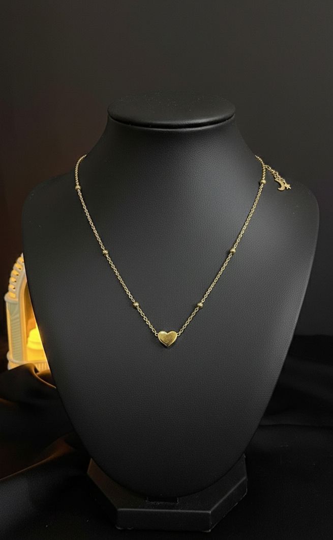 Golden Heart Glow Necklace – Premium Stainless Steel